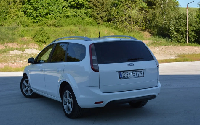 Ford Focus cena 15900 przebieg: 204000, rok produkcji 2009 z Dzierzgoń małe 497